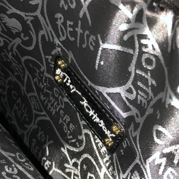 Betsey Johnson leopard/rose shoulder bag - Picture 4 of 4